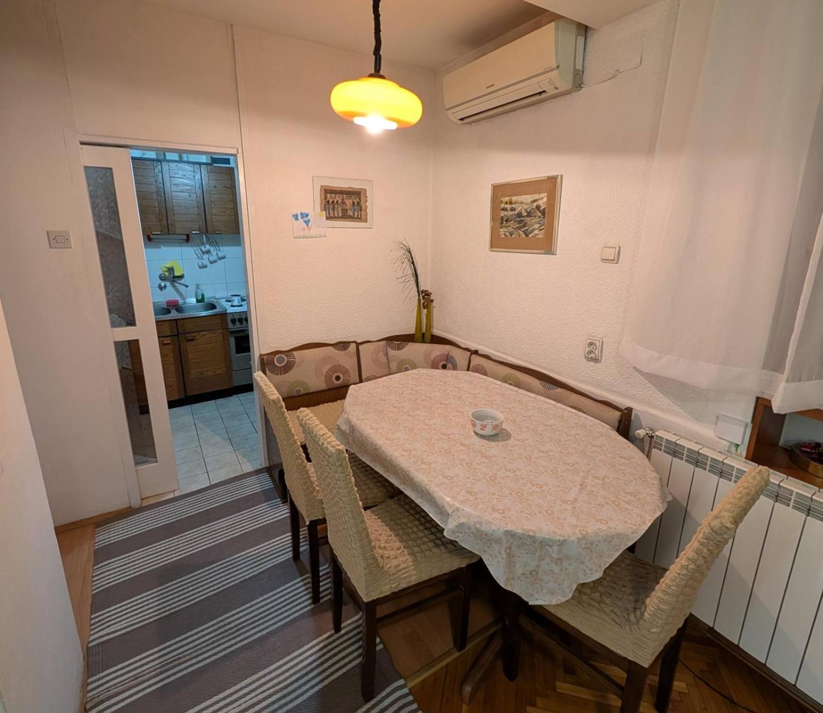 Stan Uzice Appartement Buitenkant foto